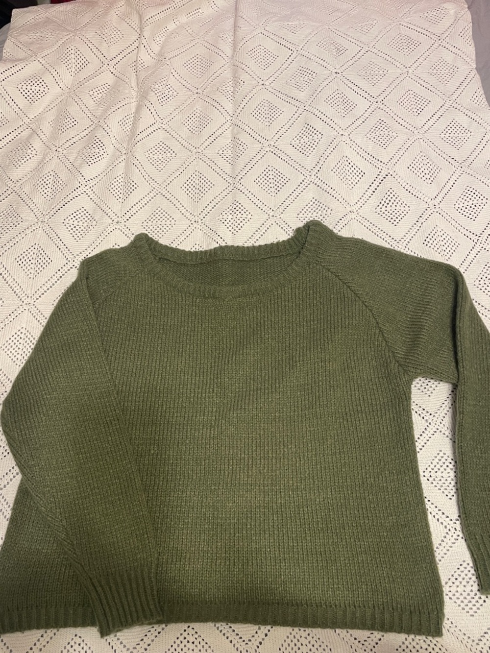 Women's Olive Crewneck Sweater - Lightweight Knit